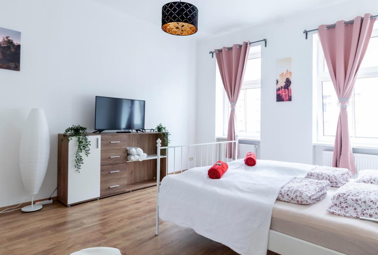 Comfortable, Specious Apartment With Inner Garden- Marzstrasse Apartments Vienne Extérieur photo
