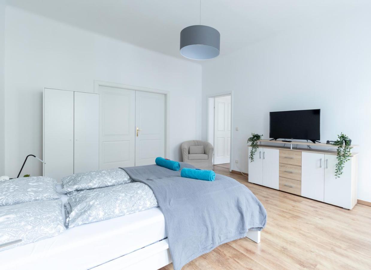Comfortable, Specious Apartment With Inner Garden- Marzstrasse Apartments Vienne Extérieur photo